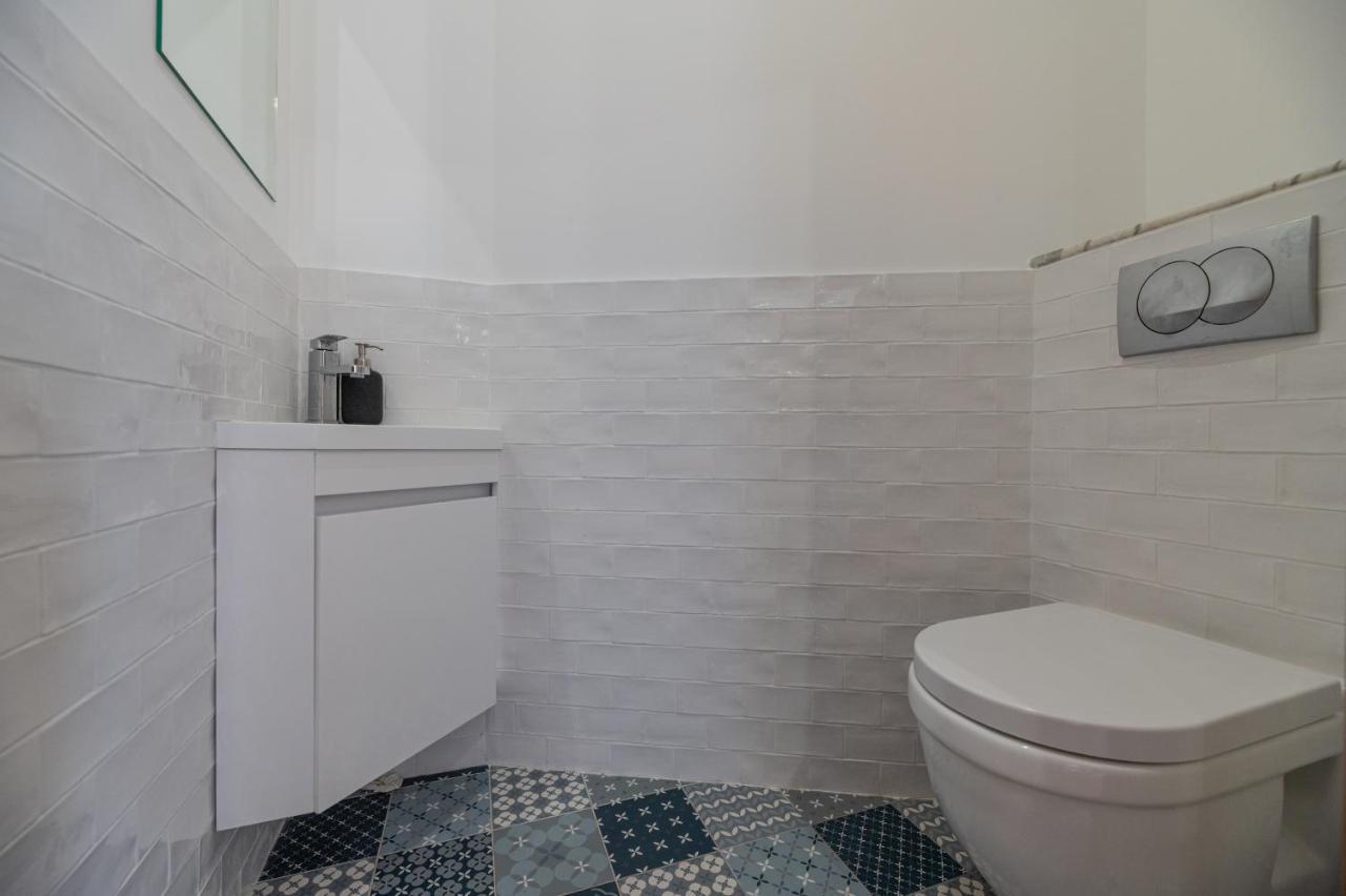 Superbe Appartement Avec Balcon Proche Monaco Beausoleil Buitenkant foto