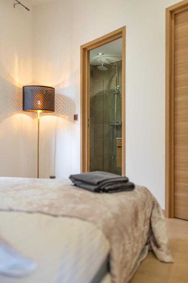 Superbe Appartement Avec Balcon Proche Monaco Beausoleil Buitenkant foto